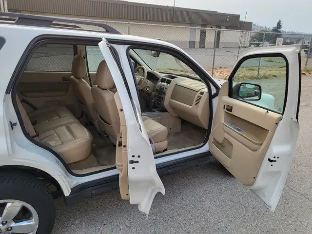 2012 Ford Escape 4x4536633648140800005