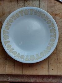 BUTTERFLY GOLD CORELLE SMALL PLATES
