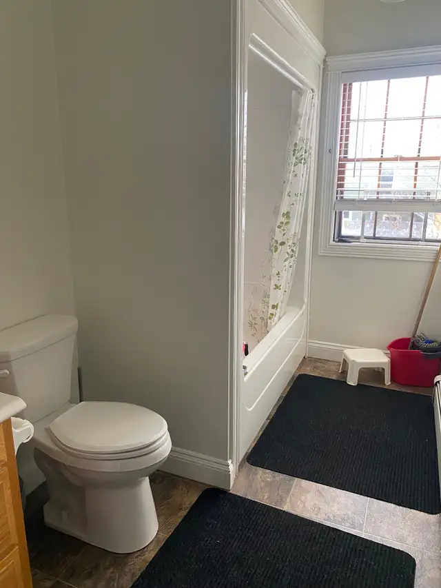 Downtown Spacious Three Bedroom Condominium in Long Term Rentals in Charlottetown - Image 11