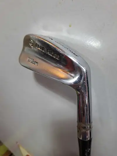 Golf 6 iron RH muscle-back by Wilson, View more