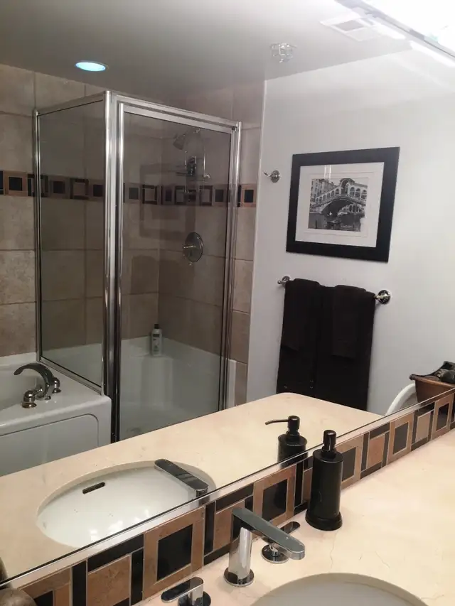 2 Bed/2bath Furnished Yaletown Vancouver Waterfront Condo in Long Term Rentals in Vancouver - Image 7