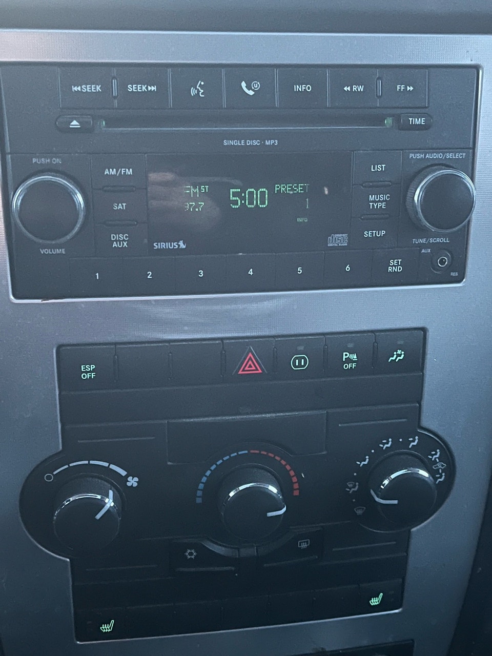 Jeep Commander 2008 photo 5