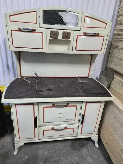 cuisinière Antique , View more