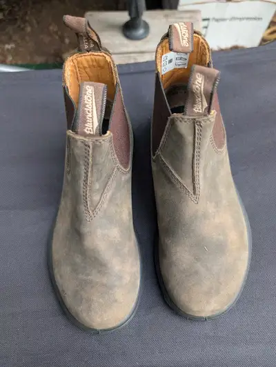 Brand new! Never been worn. Blundstones Bought the wrong size and they've been sitting in storage ev...