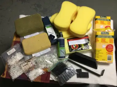 LOT D’ACCESSOIRES POUR PLANCHER 25$, View more