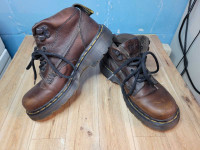 Dr Martens AirWair boots in good shape  woman's UK 6 which is US
