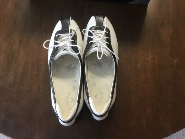 CALLAWAY Women’s Spiked Golf Shoes NEW in Golf in Oshawa / Durham Region - Image 3