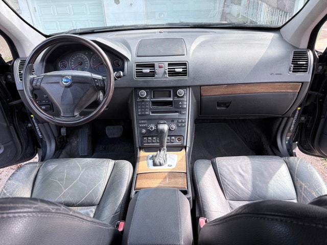 2010 Volvo XC 90 7 passagers — photo 3
