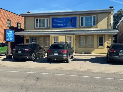 Looking for a massage therapist to join our team at Tillsonburg Family Chiropractic.