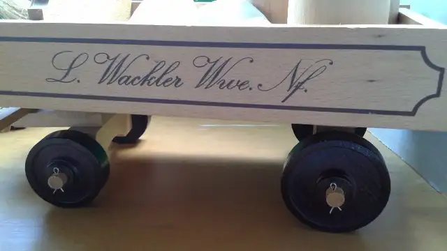 RARE German Wooden Horses and Carriage vintage in Toys & Games in City of Toronto - Image 7