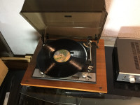 Connoisseur turntable