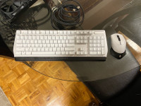 Alienware Gaming Keyboard & Gaming Mouse Bundle - AW510K & AW720