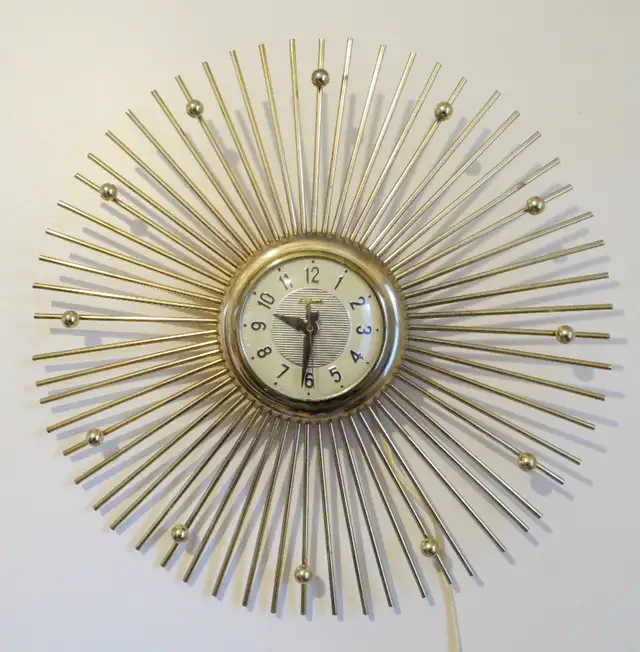 PAST and PRESENT ANTIQUES - MID CENTURY MODERN FURNITURE in Arts & Collectibles in Saskatoon - Image 11