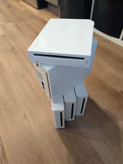 Nintendo Wii 32Gb SD Homebrew Channel MOD. Tested and serviced. , View more