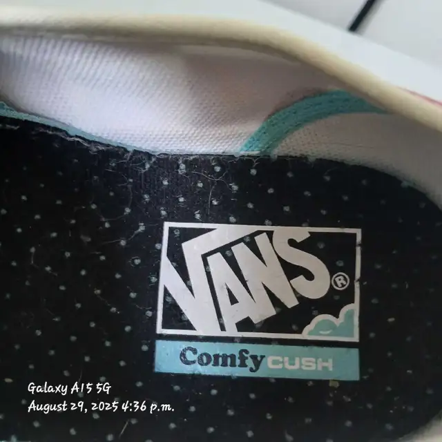 Vans Off The Wall Shoes in Men's Shoes in St. Catharines - Image 3