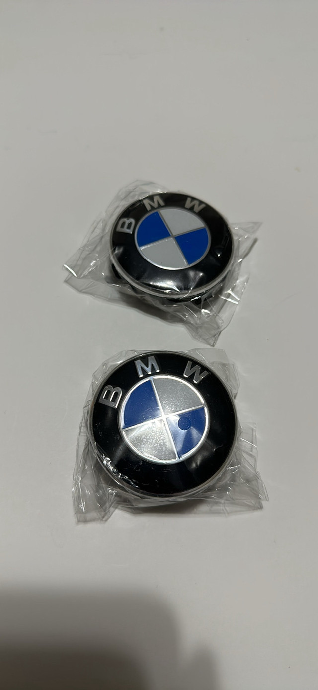BMW logo Center wheel cap 56mm in Tires & Rims in Regina