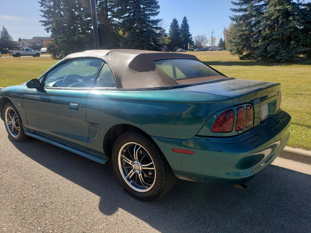 Ford Mustang  Convertible Consider  TRADES in Classic Cars in Red Deer - Image 3
