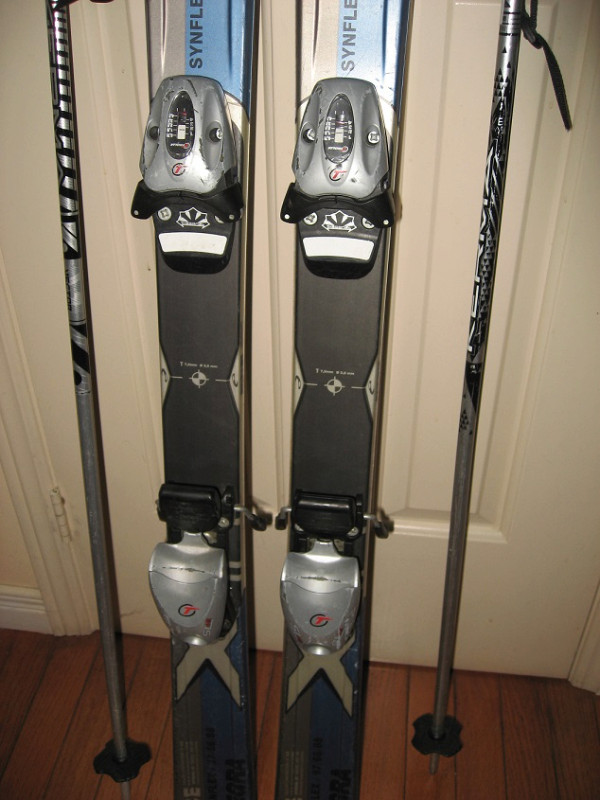 120 cm Elan Downhill Ski w/ Bindings; Toddler Ski in Ski in City of Toronto - Image 3