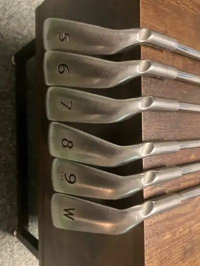 Ping Karsten Irons 5 though Pitching wedge-Fers Ping Karsten 5-P, View more