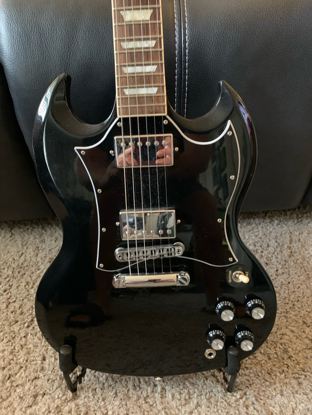 Gibson 2020 SG Standard  in Guitars in Chatham-Kent - Image 3