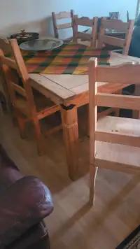 Mexican style table and chairs 