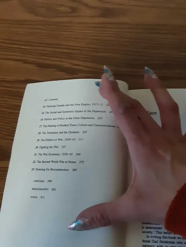 Canada 1900-1945 by Robert Bothwell and others in Textbooks in Calgary - Image 5