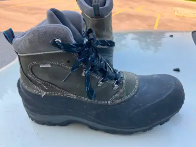 Hike / Winter Boots - Eddie Bauer (size 12-13), View more