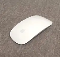 Apple Magic Mouse version 1Come from smoke and pet free home