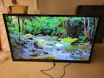 Sharp AQUOS 80" smart TV LC-80LE632U, View more