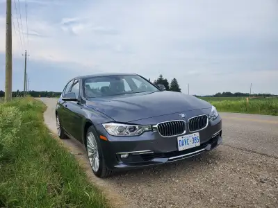 Hi selling my 2014 BMW 328i xdrive. 2.0 twin turbo. Drives very well. Has all of the options, 4 driv...