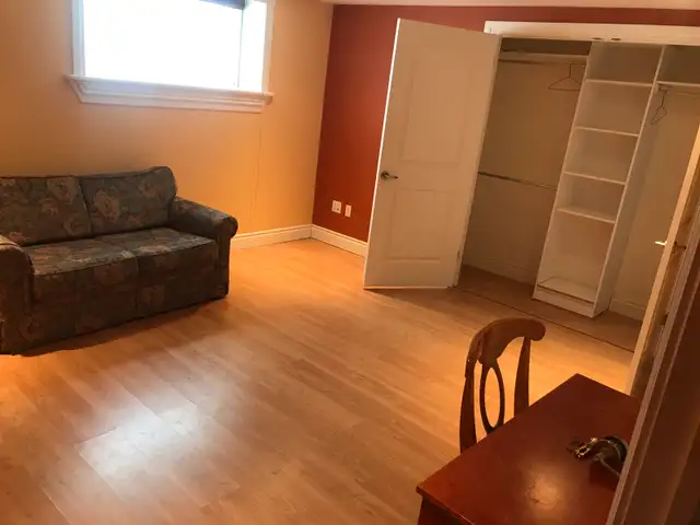 room for rent in Room Rentals & Roommates in Ottawa - Image 4