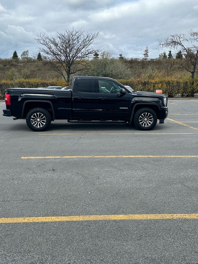 GMC Sierra 2018 — photo 3