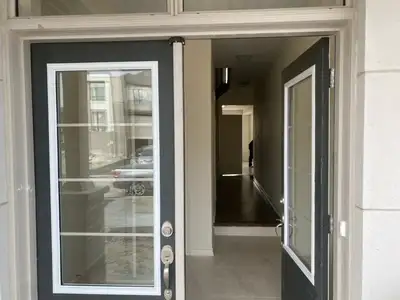 4BR 2.5 WR townhouse with Ravine lot available for rent immedia