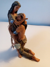 LEE BOGLE COLLECTION : "THE COMFORTER" INSPIRATIONAL FIGURINE.