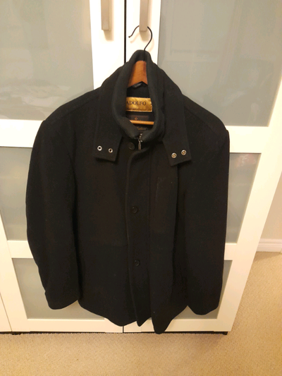 Men's winter wool coat size M, View more