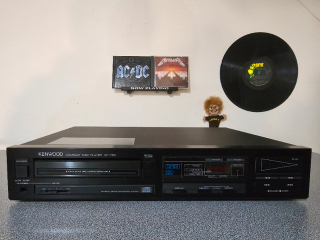 Kenwood Single Disc CD player in Stereo Systems & Home Theatre in City of Halifax - Image 2