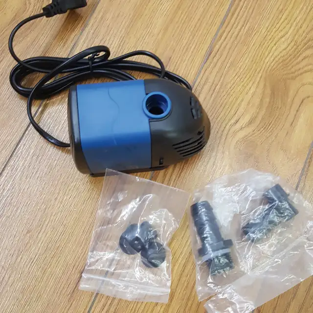 New Uniclife 320 GPH Submersible Water Pump in Other in City of Montréal - Image 3