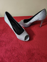 New Le Chateau silver bling open toe stiletto heels