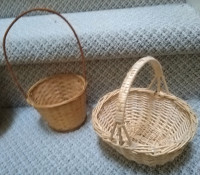 3 Assorted wicker baskets 3/ $5