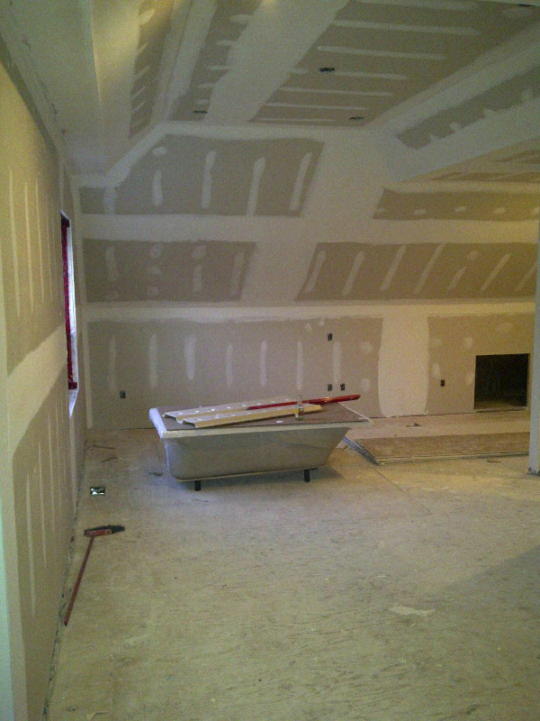 Drywall Taping, Drywall Taper, Stucco Removal - Mississauga / Peel Region in Drywall & Stucco Removal in Mississauga / Peel Region - Image 4