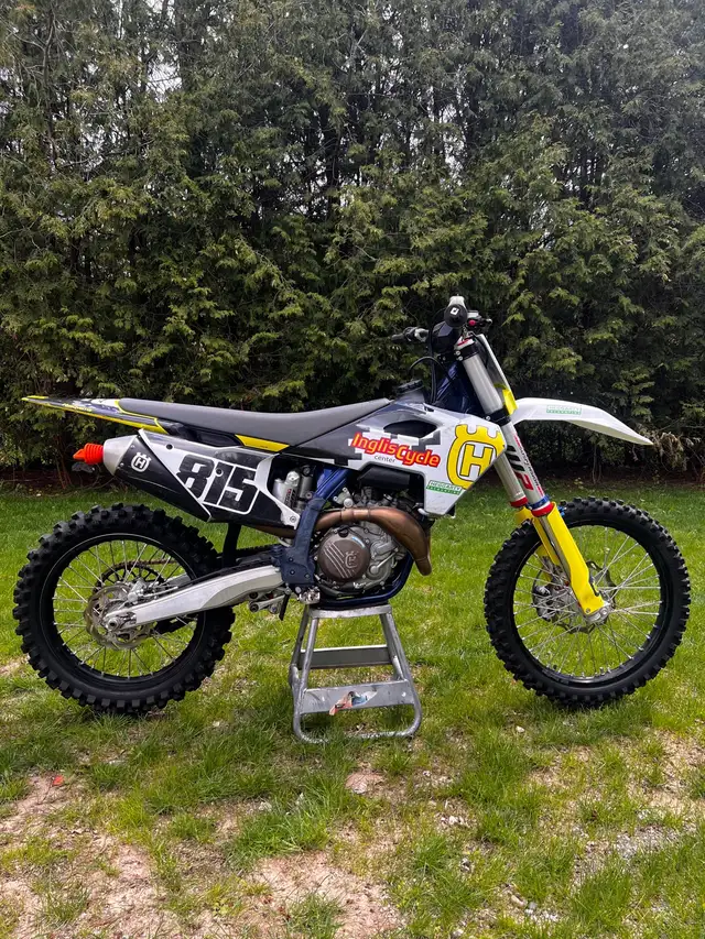 2023 Husqvarna fc450 in Dirt Bikes & Motocross in London - Image 6