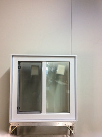 10005CP Fenêtre Coulissante PVC Blanc 2 sect 1 ouvr 31 1/2 x 31