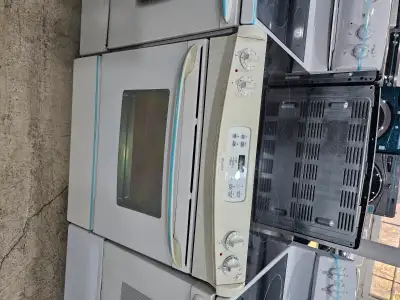 Kenmore 30" White Slide-In Electric Ceramic Stove Oven Range, View more