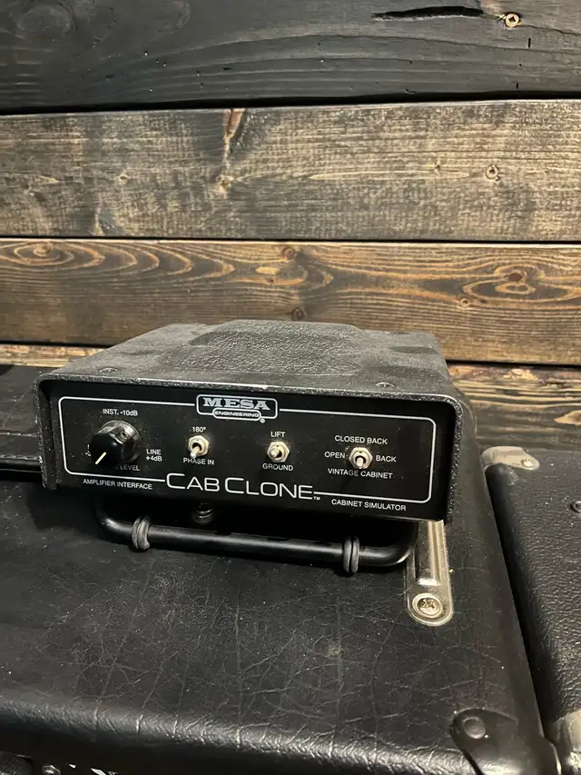 Mesa Boogie Cab Clone 8ohms in Guitars in Chatham-Kent - Image 2