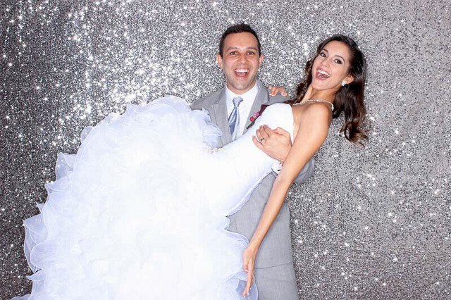 DJ and Photo Booth: Professional DJ and Photo Booth Services. in Entertainment in Edmonton