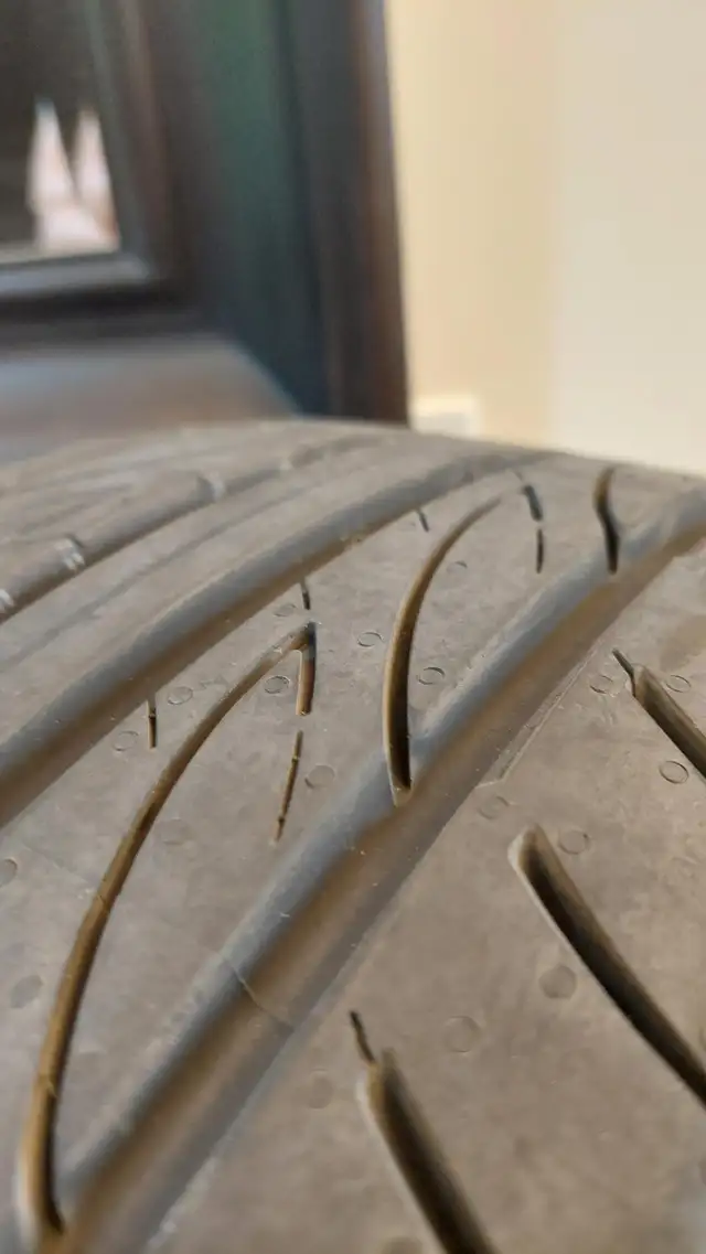 Yokohama Fleva V701 205/45/16 almost BRAND NEW in Tires & Rims in Barrie - Image 9