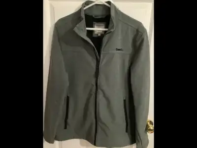 MENS Bench jacket Size Large New without tags Bought wrong size $15.00