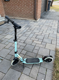 90% New Scooter for kids
