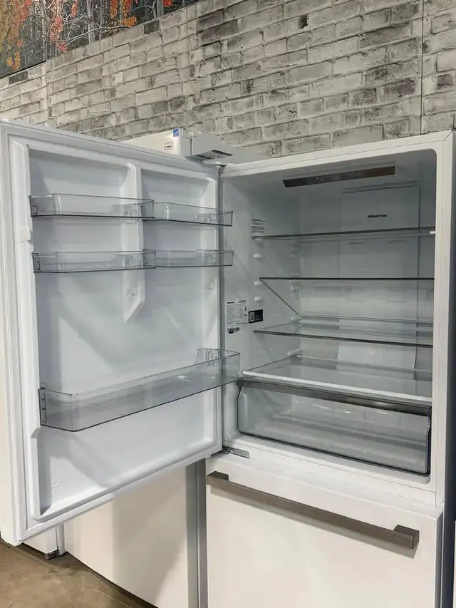 Econoplus Halifax Big Sale Hisense 31'' Fridge Only $1049.99 in Refrigerators in City of Halifax - Image 4