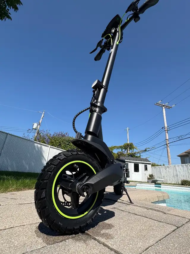 Trottinette Électrique S10Max : ISinWheel in eBike in Laval / North Shore - Image 5